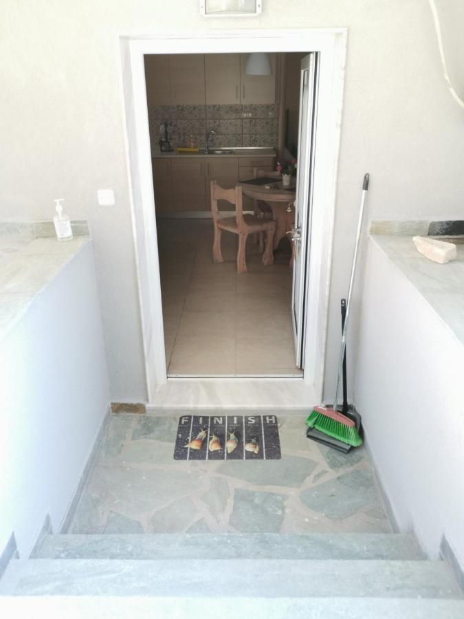 My Home Apartments 2 리메나스 외부 사진